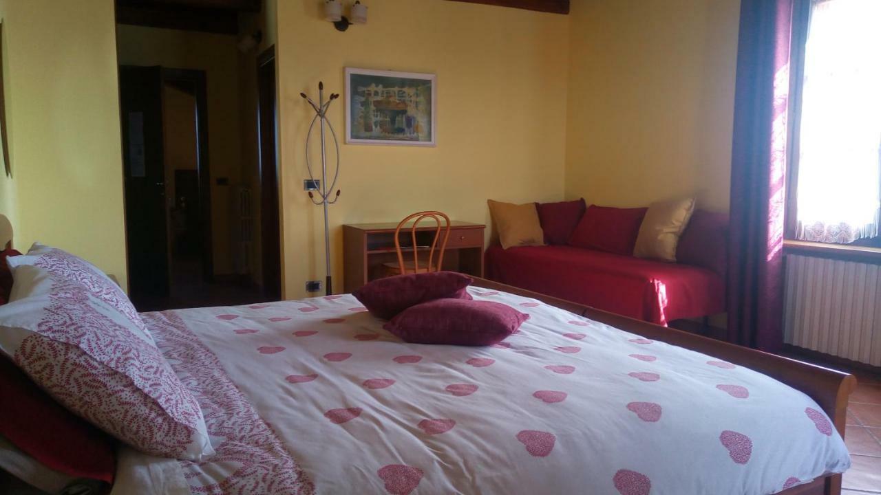 Guest House Nonna Tina Bossolasco Bagian luar foto