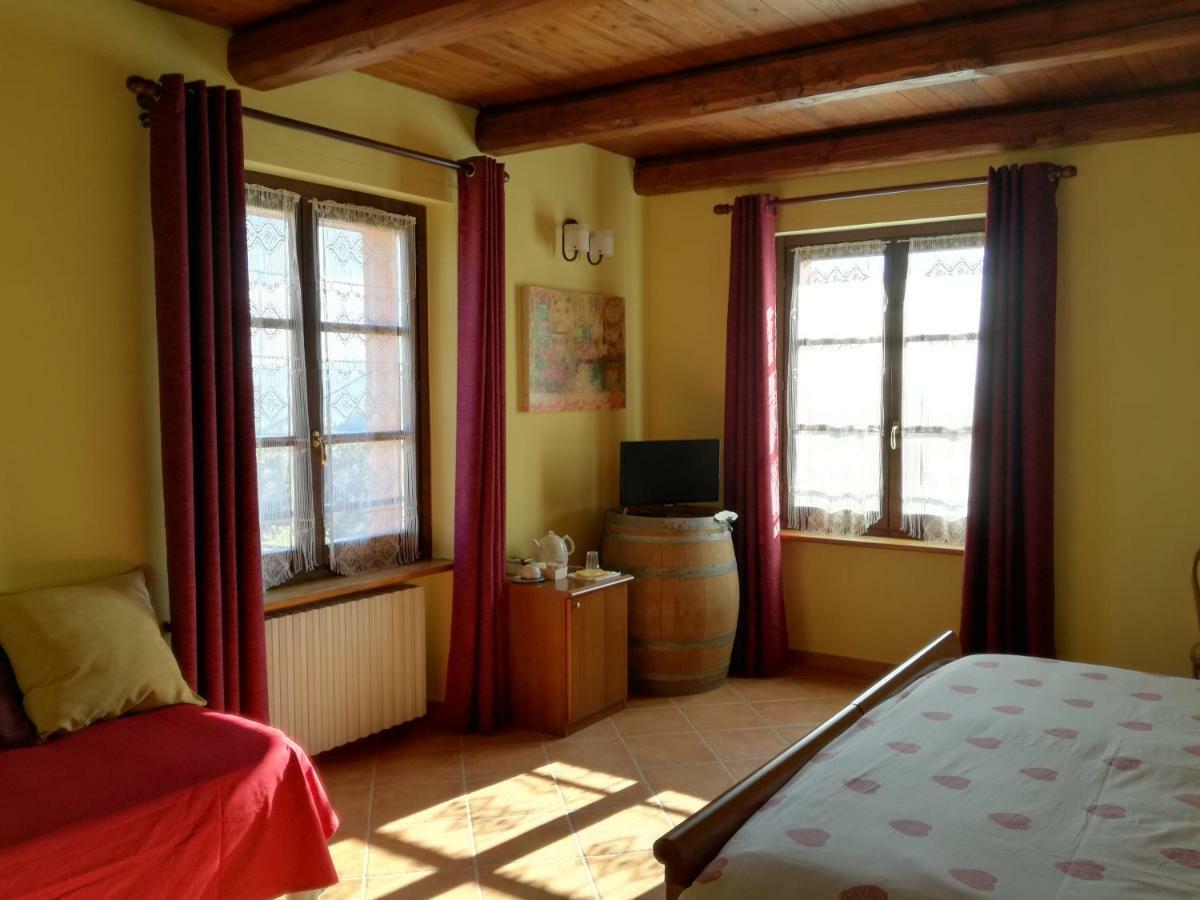 Guest House Nonna Tina Bossolasco Bagian luar foto